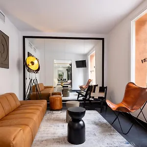 https://h-top-bcn-city.catalonia-hotels.com