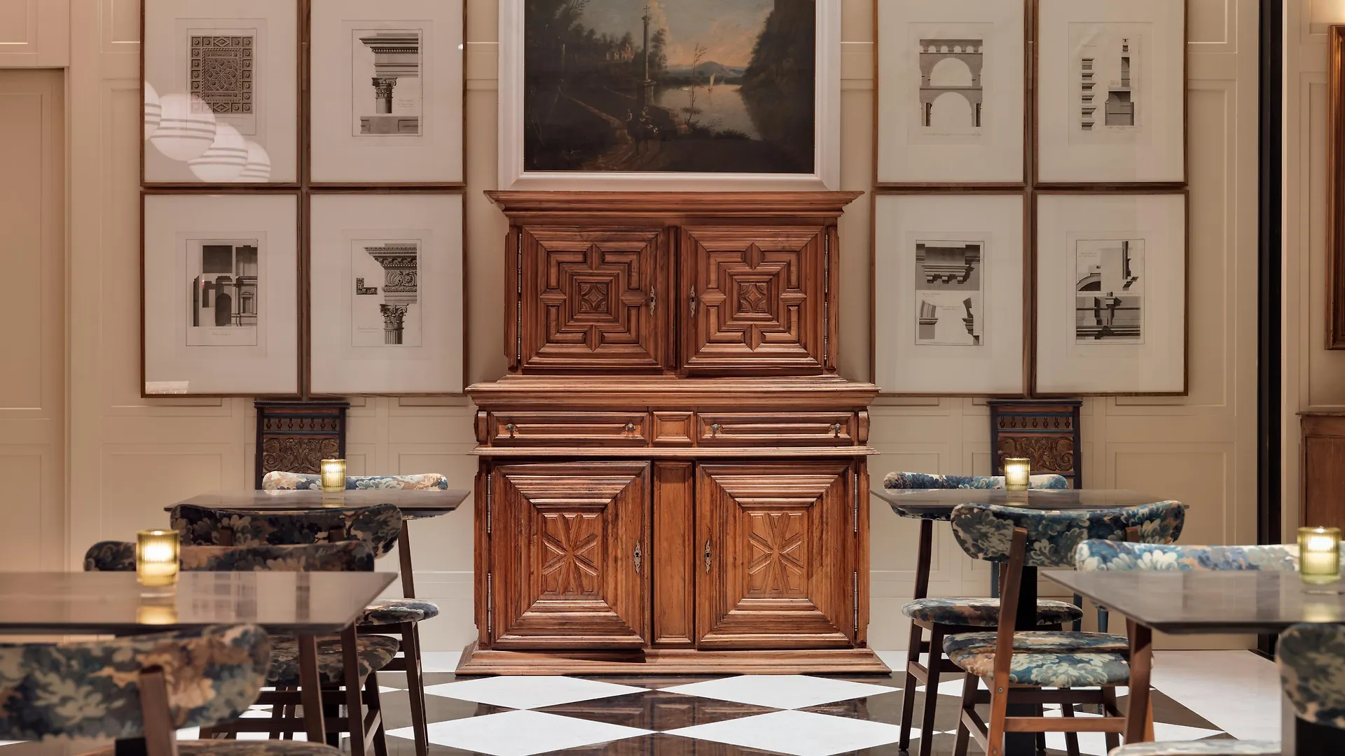 H10 Casa De La Plata Hotel Seville